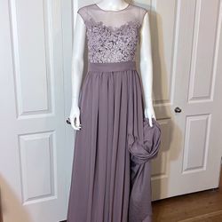 Mauve Cap Sleeve Lace Appliqué Long Formal Dress With Slit 