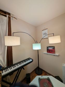 Floor lamp