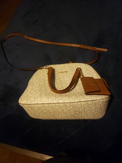 Calvin Klein Crossbody