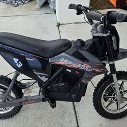 Electric dirt bike