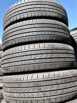 225 65 17 Continental Tires Con 80% de Vida Las 4
