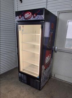 Habco Commercial Cooler Single Glass Door Display Fridge Reach In Merchandiser Refrigerator