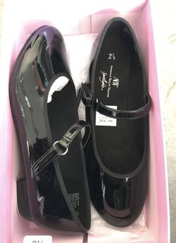 Tap Shoes. Jazz Shoes. And Ballet $12. You Pay Shipping 