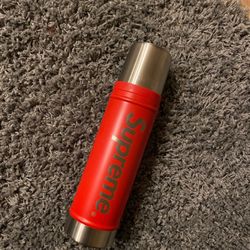 Supreme flask