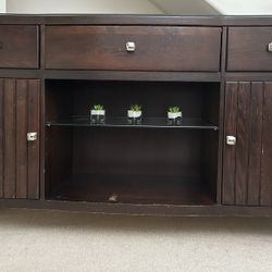 Stanley Furniture - Dining Room Set (3)