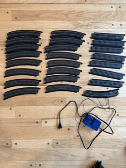 Miscellaneous HO Gauge Train And Tracks