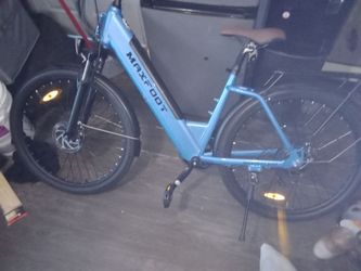 New MaxFoot Electric Bike 20MPH