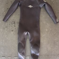 Kids 4/3 Rip Curl Dawn Patrol Back zip Wetsuit Size 8
