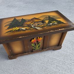 🪵 Vintage German Black Forest Wooden Box – Hand Carved & Hand Painted