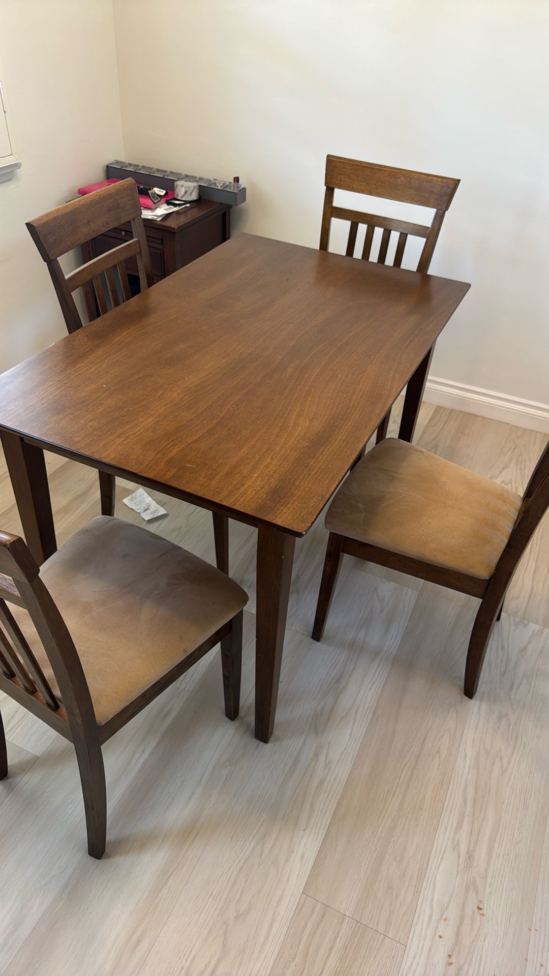 dine in table