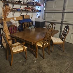 Dining room table