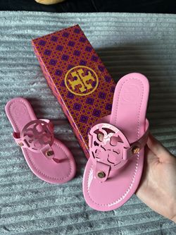 Tory Burch Pink miller sandals size 6.5 women !