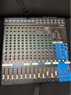 Yamaha 16 Channel Mixer