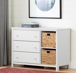Kid’s White Dresser