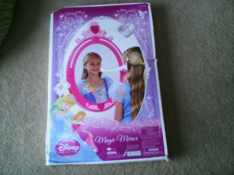 Disney princess talking mirror