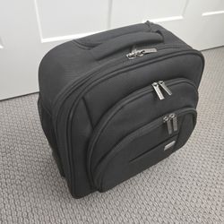 CODI Wheeled Travel Bag / Computer Bag With Trolley Strap / Handle