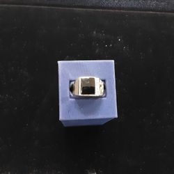 Men's Ring - Yellow Gold 14k (.585) 9 grams Size 7.5
