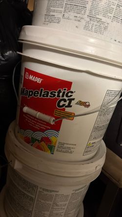 Mapelastic CI 4.5 Gallon New