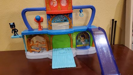 Pj mask headquarters with catboy toy $20 OBO(or better offer)