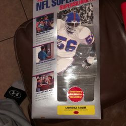 Lawrence Taylor NFL Super Silhouette
