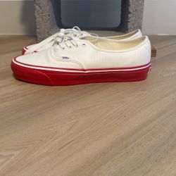 Brand New Vans—-Size 12