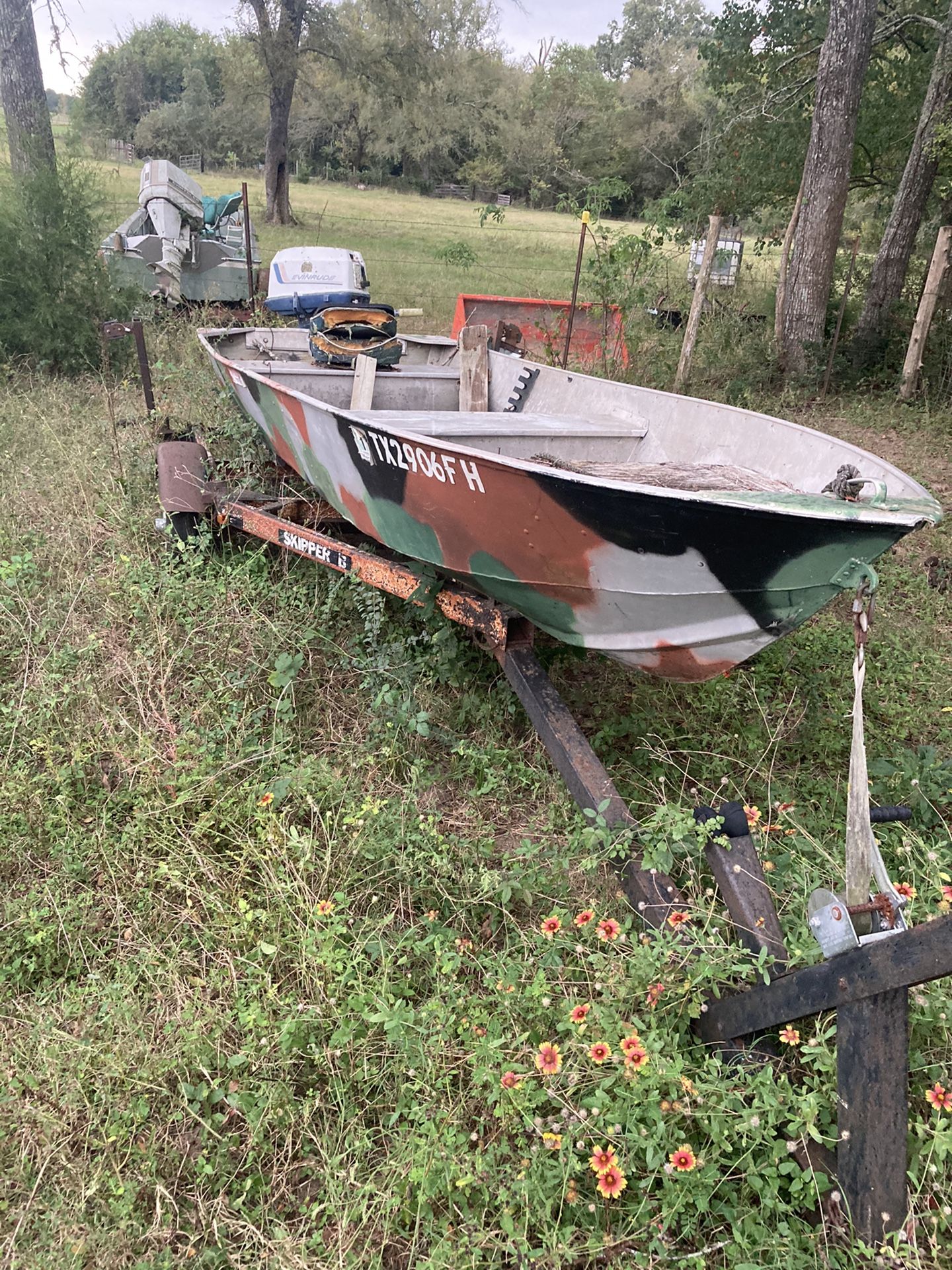 14’ Monarch Jon Boat (NOT MOTOR)