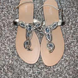 David’s Bridal Size 8 New 