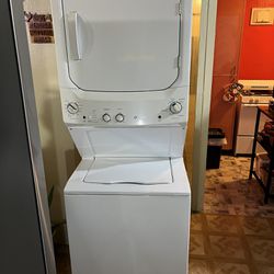 Combo washer and dryer machine