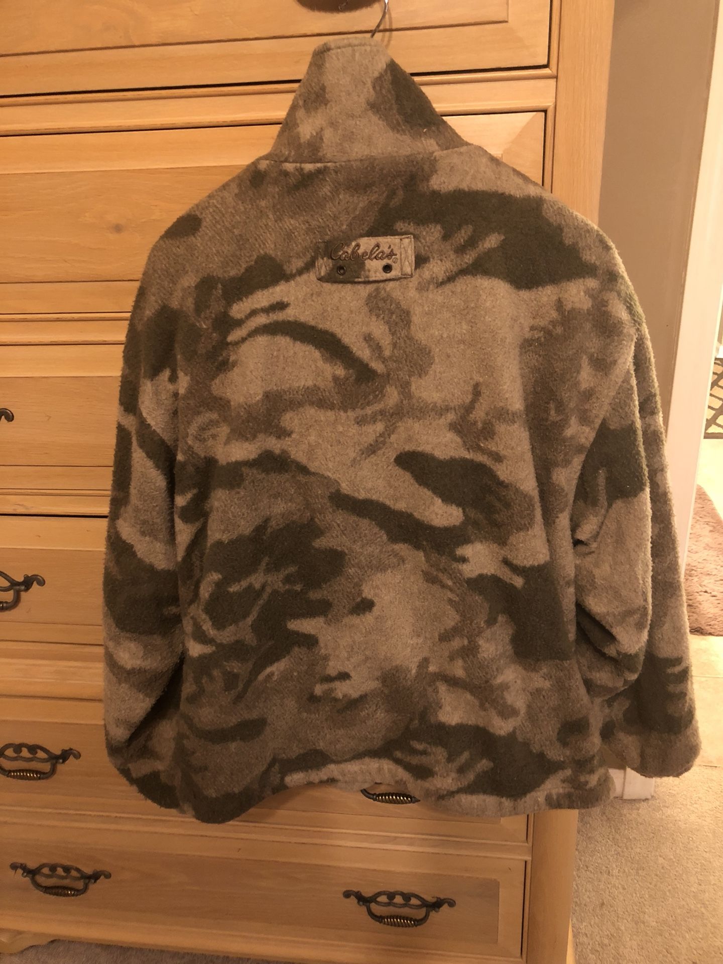 Cabela s Men s Wooltimate Jacket size XL for Sale in Gretna NE