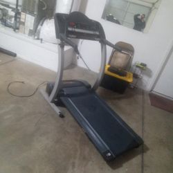 Treadmill 