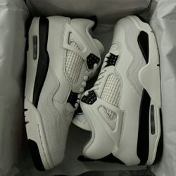 Jordan Retro 4
