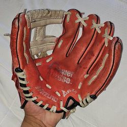 10" Youth Mizuno Baseball ⚾️ Glove