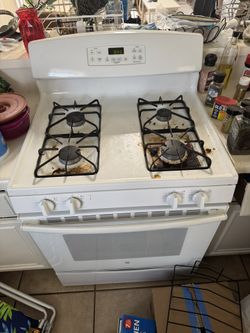 General electric stove