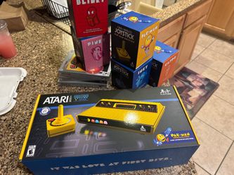 Atari Special Edition Pac-Man Deluxe Set
