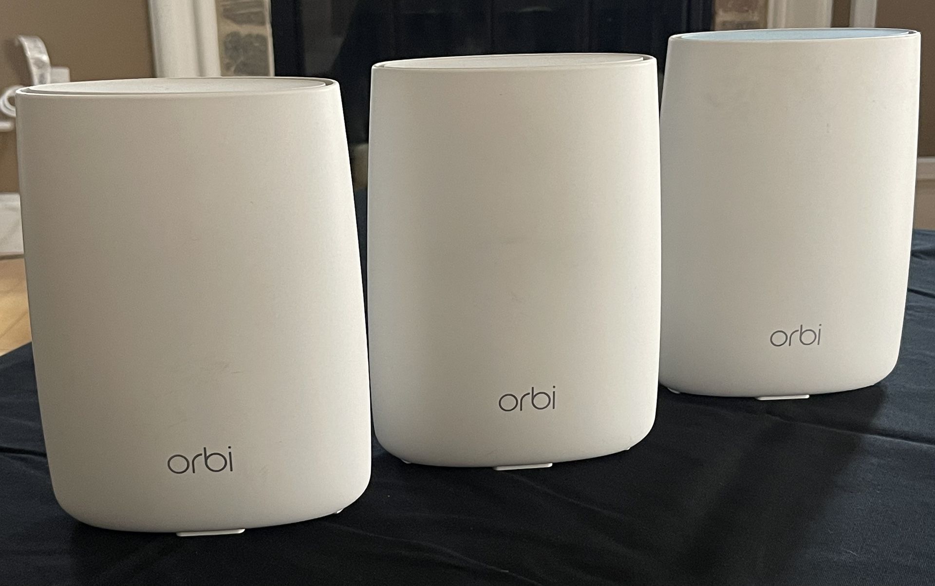 Netgear Orbi WiFi Extender Router (RBR50) & 2 Satellites (RBS50)