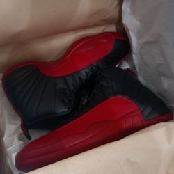 Jordan 12 Flu Game Sz 11