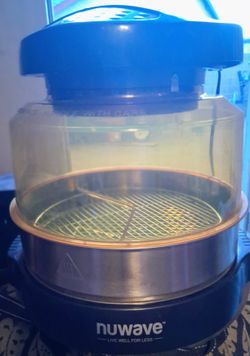 NuWave Oven Pro Plus 20602 Black Upgraded Shatter Resistant Dome with Extender Ring and Baking Pan
