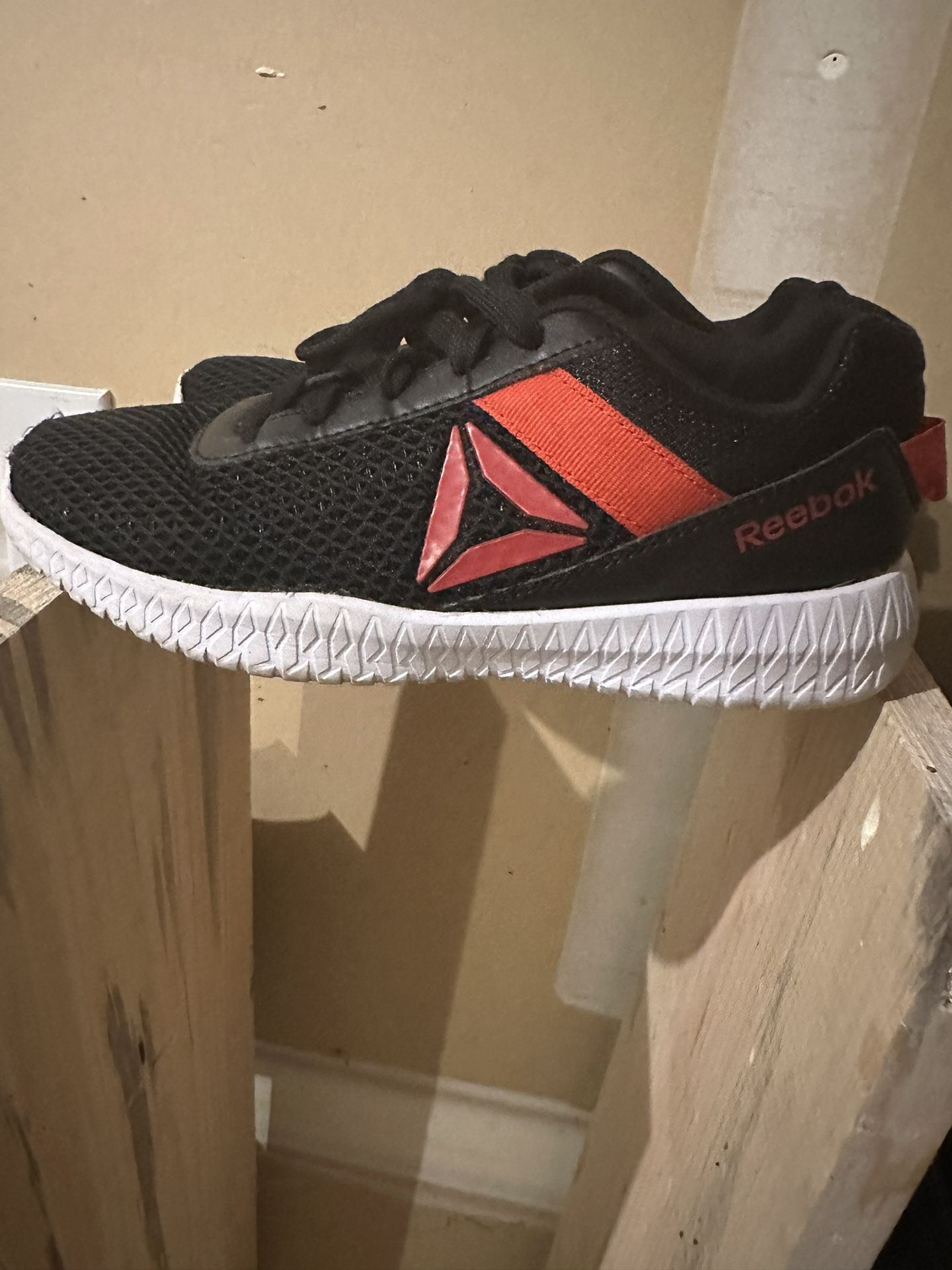 Reebok Athletic Shoes 5.5y