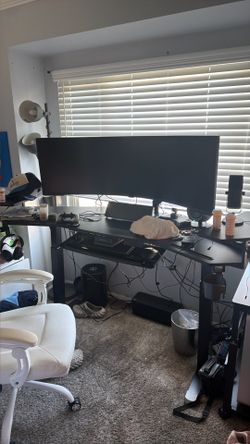 Eureka Aero Pro Standing Gaming Desk and PC Cart