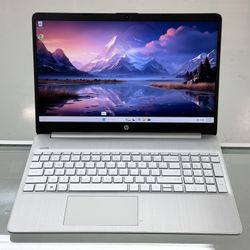 HP TouchScreen 15.6" FHD Intel i7-1165G7 - 8GB RAM 512GB SSD
