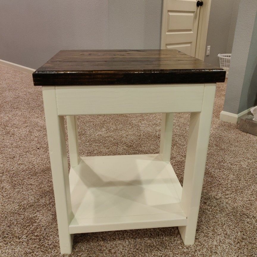 Farmhouse Style End Table