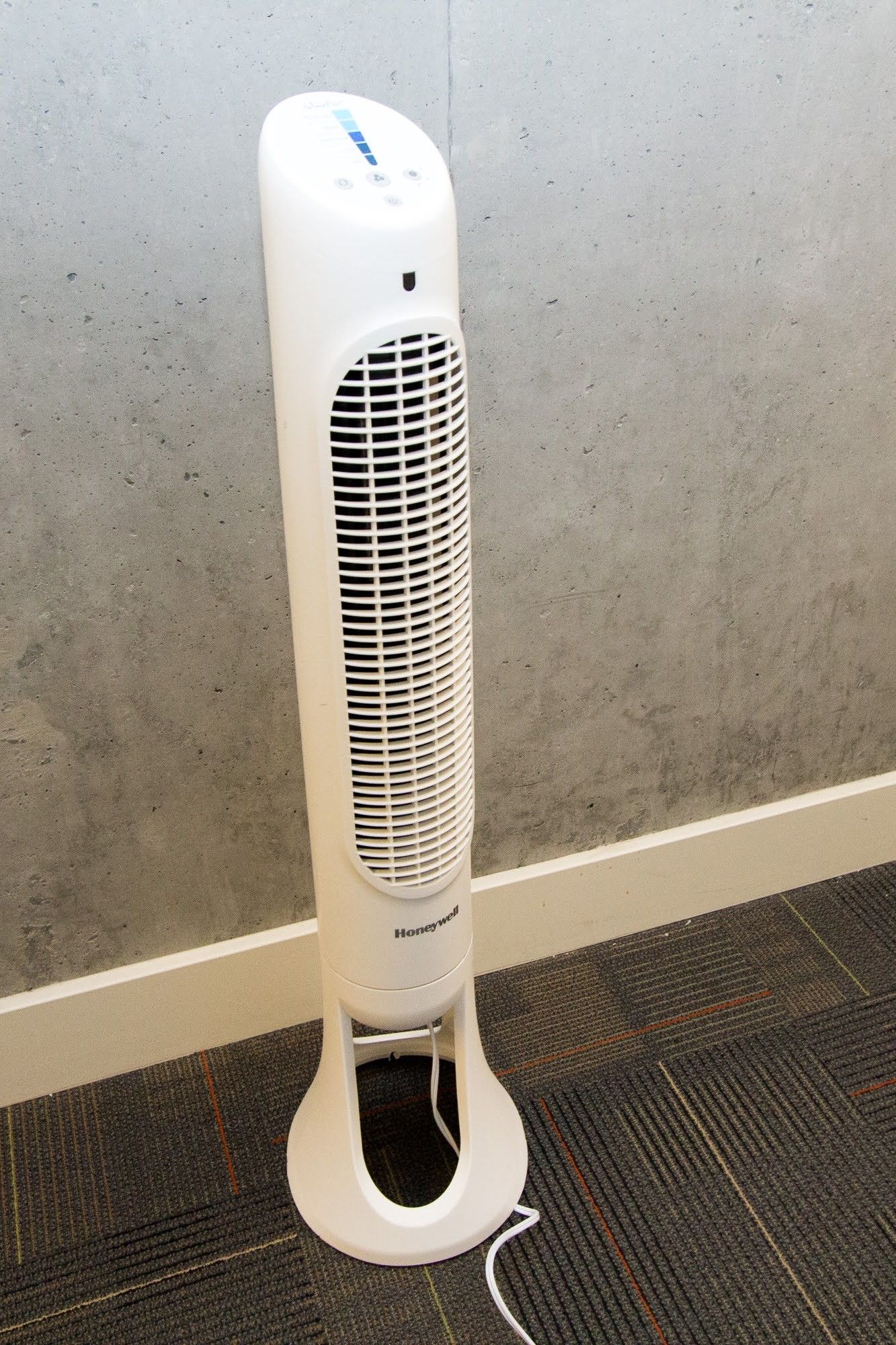 White oscillating tower fan