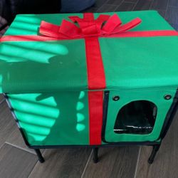 Outdoor Cat House Weatherproof
