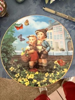 Hummel plate “Little Companions”