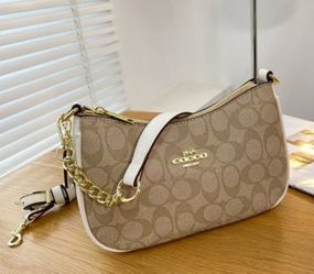 Coach-Inspired Signature Bag | Detachable Strap | Free Shipping
