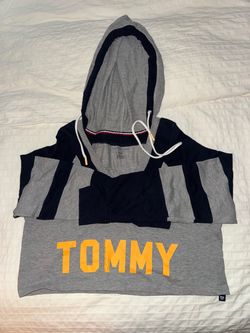 Tommy Hilfiger cropped V-neck hoodie sweatshirt