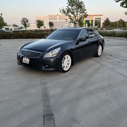 2011 Infiniti G37 