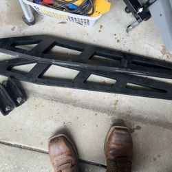Traction Bars For GMC/Chevy