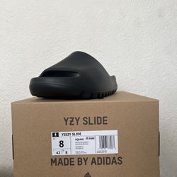 Onyx Yeezy Slide Sz 8 Brand New