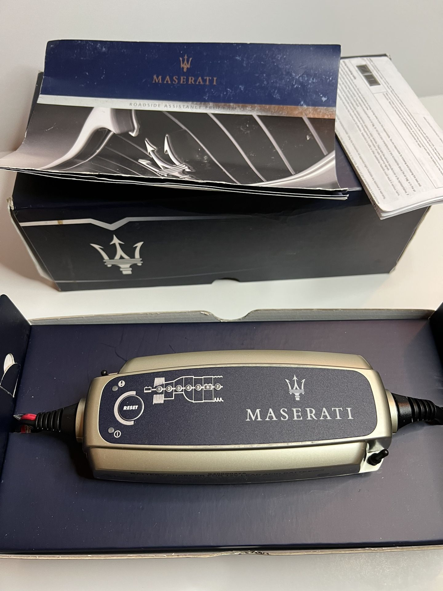 Brand New Maserati Genuine Accessories Battery Charger and Conditioner (contact info removed)75